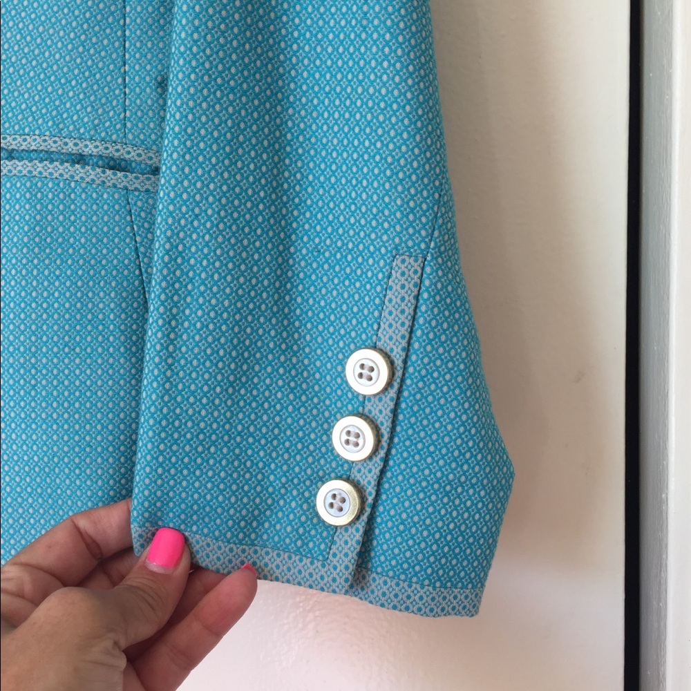 The Limited Blue Jacket - Picture 9 of 9